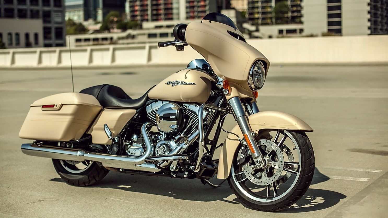 Харлей Дэвидсон Street Glide